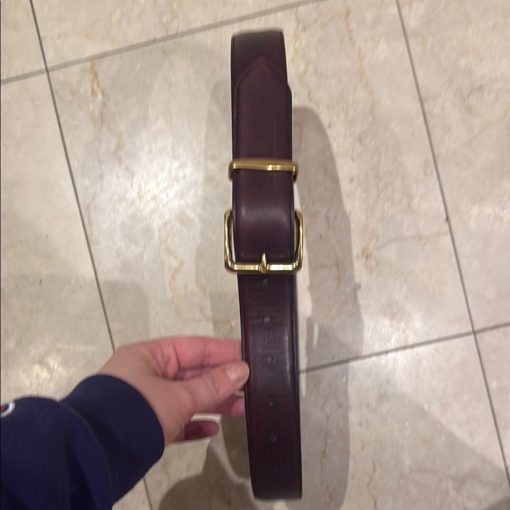 Elegant Brown Leather Belt